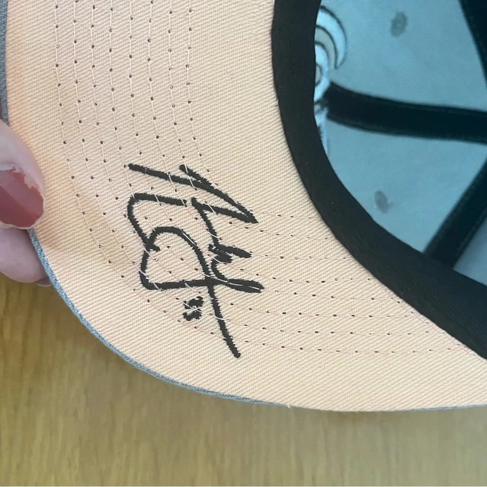 Never Worn Limited Edition Gray Washington Nationals Baseball Cap - Picture 3 of 3